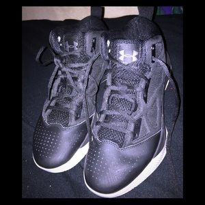 Under Armour basketball shoes🏀